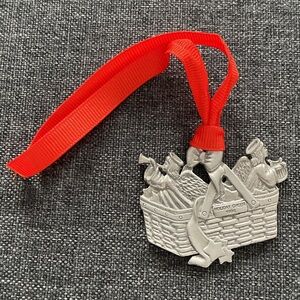 Longaberger TIE ON 1996 & 1997 HOLIDAY CHEER TIE ON